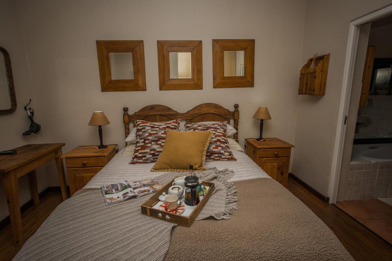 Auge 44 Guest Apartments Свеллендам Экстерьер фото